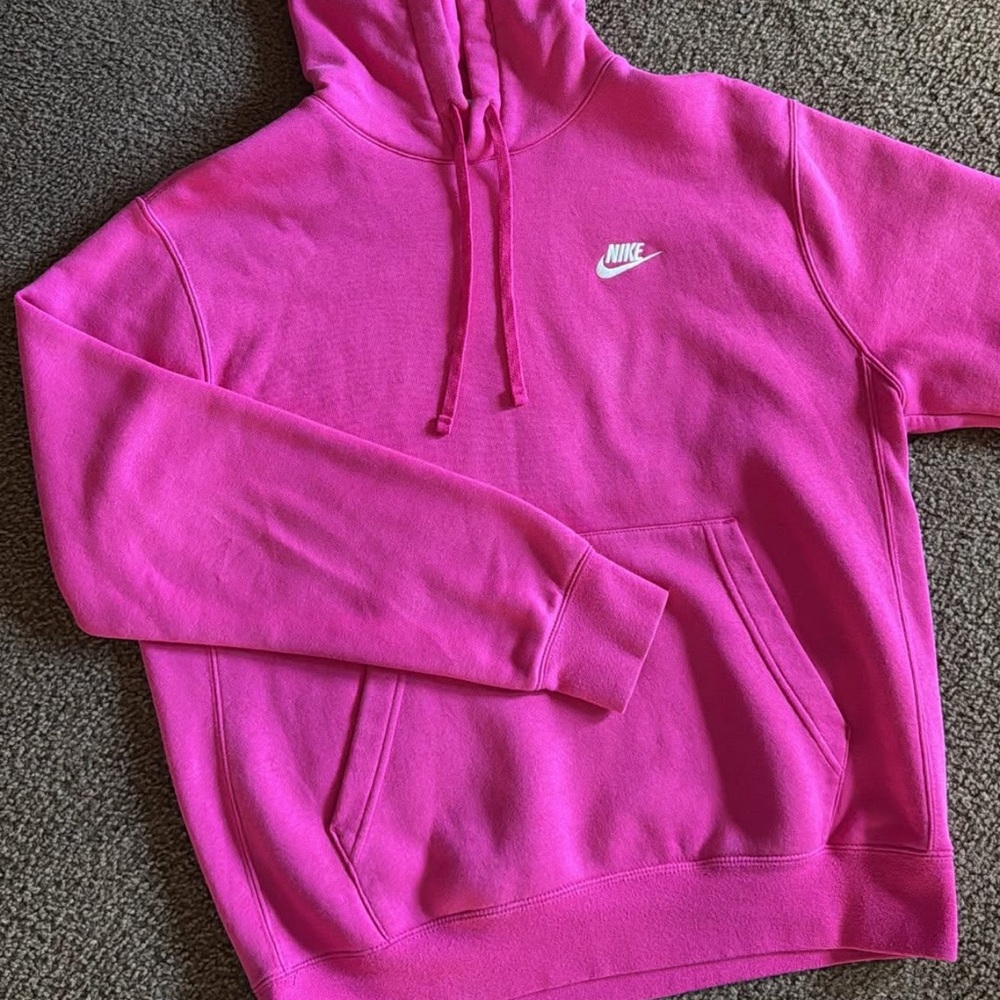 Nike Sportswear Club Fleece Pullover Hoodie